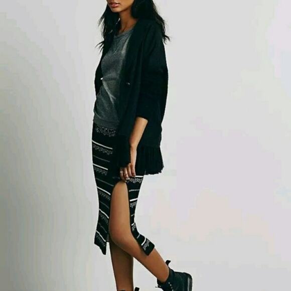 Free people irreplaceable black&white pencil skirt size S - Picture 2 of 11